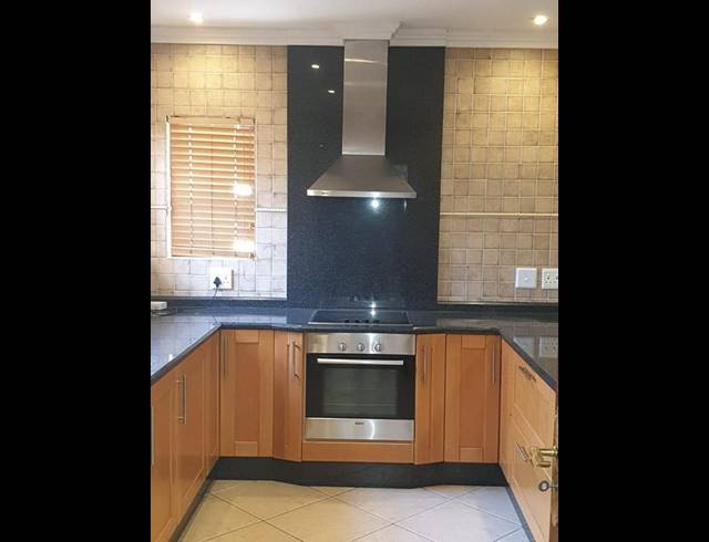 4 BEDROOM HOUSE FOR SALE IN MEYERSDAL